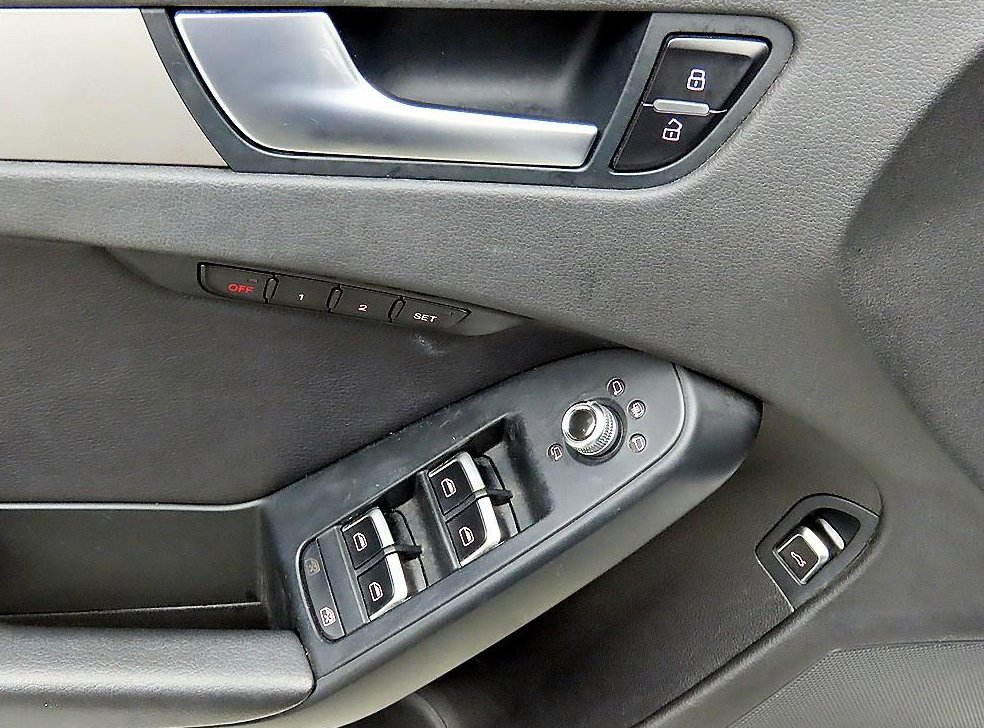 아우디 A4 30 TDI 사진 11