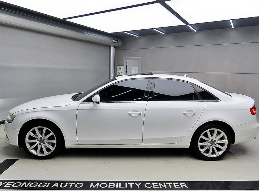 아우디 A4 30 TDI 사진 4