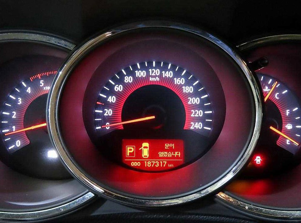 기아 쏘렌토 디젤 2WD 2.0 TLX 사진 9