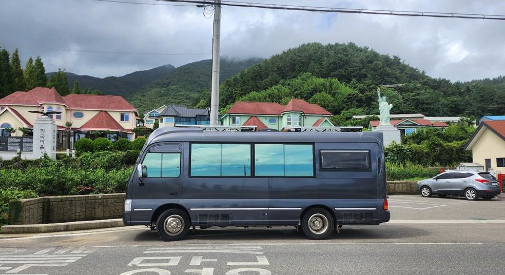 중대형버스 소형현대버스 캠핑카 사진 4