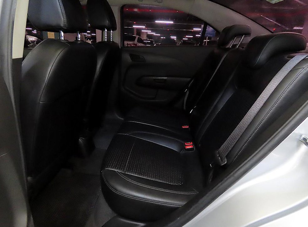 쉐보레 아베오 1.6 LS 사진 7