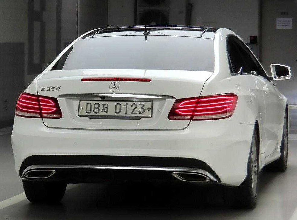 벤츠 E 클래스 E200 쿠페 사진 4