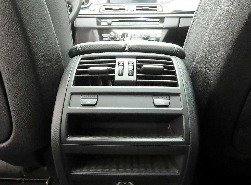 BMW 5시리즈 520d 사진 15