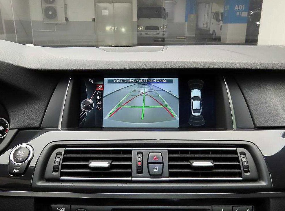 BMW 5시리즈 520d 사진 16