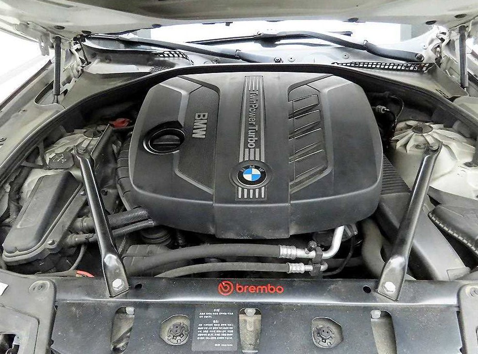 BMW 5시리즈 520d 사진 20