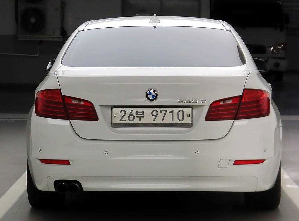 BMW 5시리즈 520d 사진 3