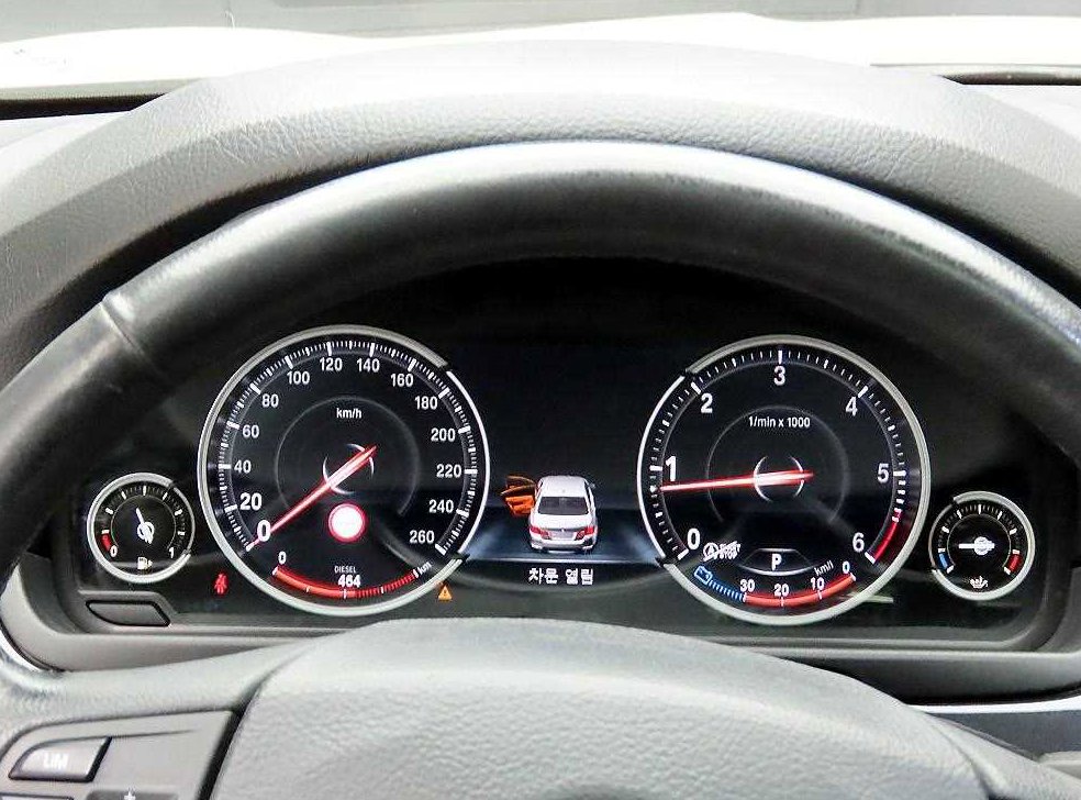 BMW 5시리즈 520d 사진 6