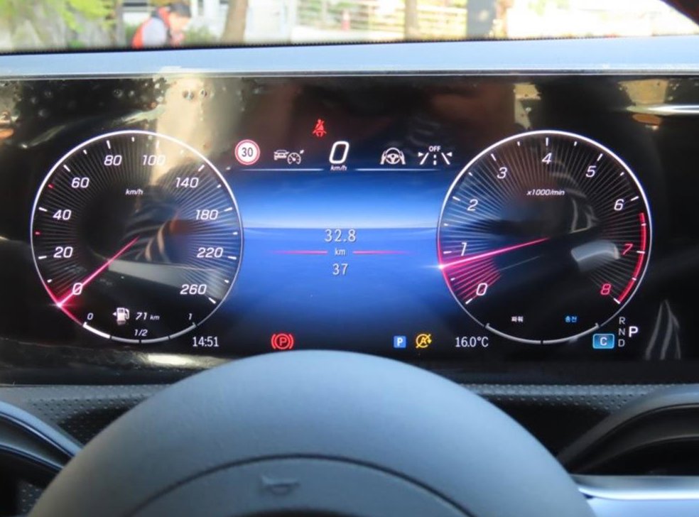 벤츠 CLA 클래스 CLA 250 4MATIC 사진 5