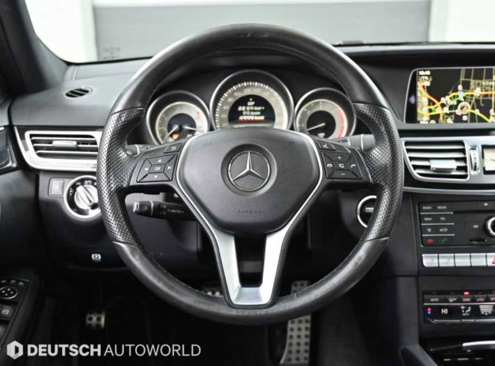 벤츠 E 클래스 E350 블루텍 4MATIC 사진 13