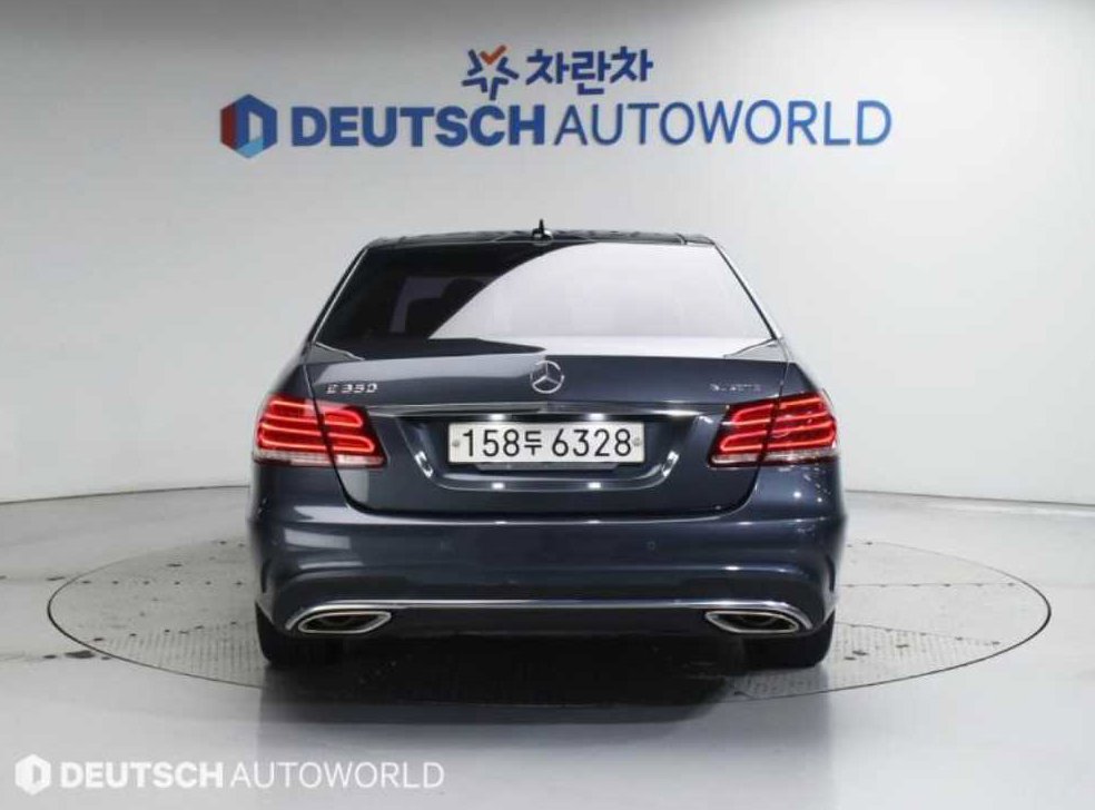 벤츠 E 클래스 E350 블루텍 4MATIC 사진 4