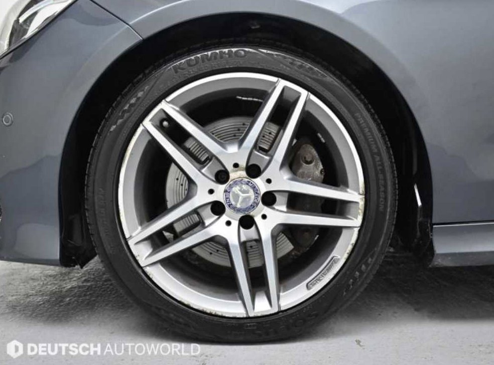 벤츠 E 클래스 E350 블루텍 4MATIC 사진 5