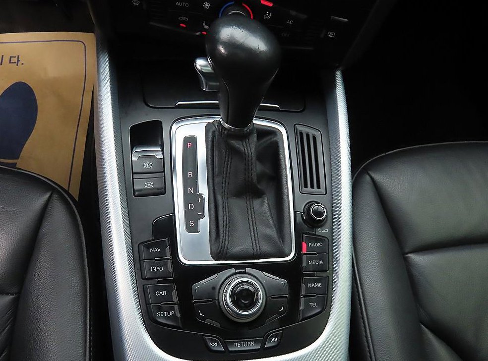 아우디 Q5 2.0 TDI 콰트로 사진 10