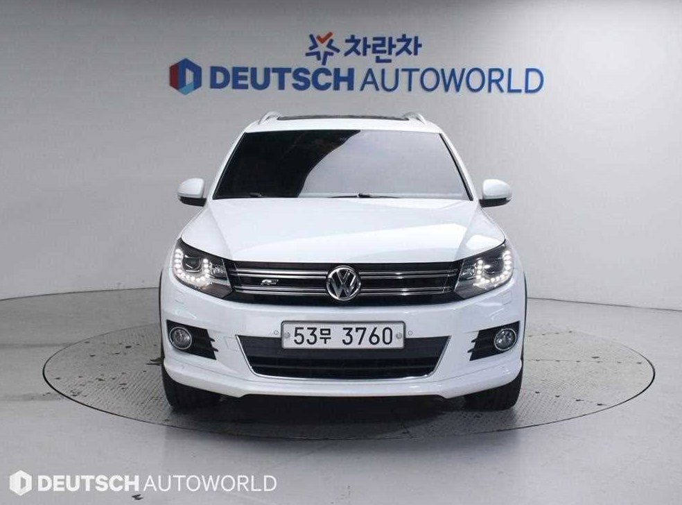 폭스바겐 티구안 2.0 TDI R-라인 사진 3
