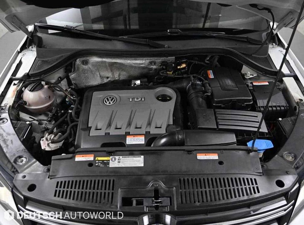 폭스바겐 티구안 2.0 TDI R-라인 사진 6