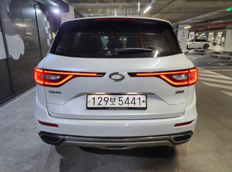 르노코리아(삼성) QM6 2.0 LPe RE 시그니처 2WD 사진 4