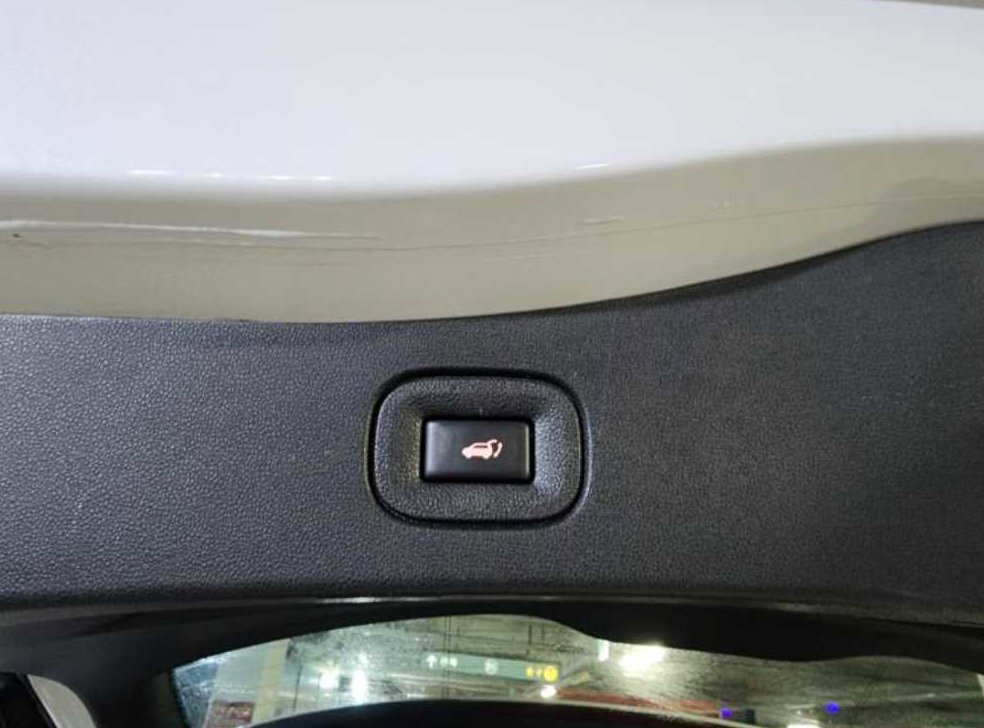 르노코리아(삼성) QM6 2.0 LPe RE 시그니처 2WD 사진 6