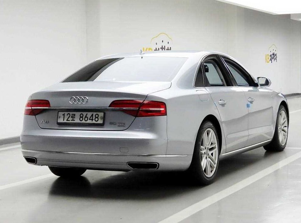 아우디 A8 60 TDI 콰트로 사진 4