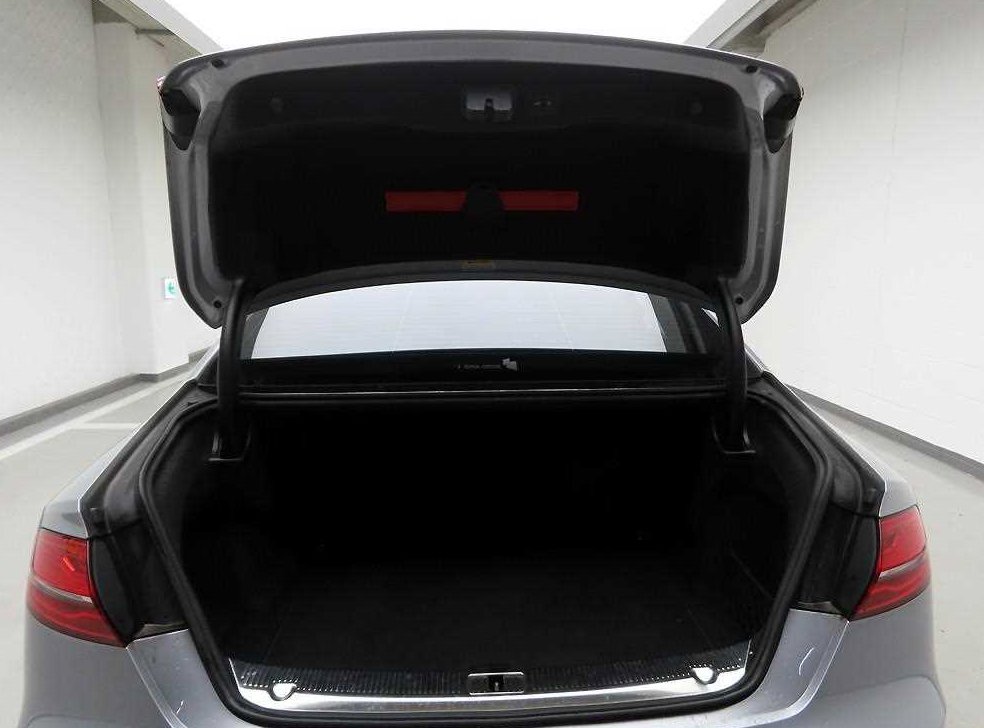 아우디 A8 60 TDI 콰트로 사진 5