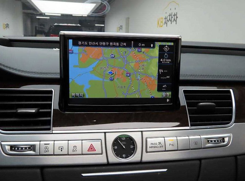 아우디 A8 60 TDI 콰트로 사진 9