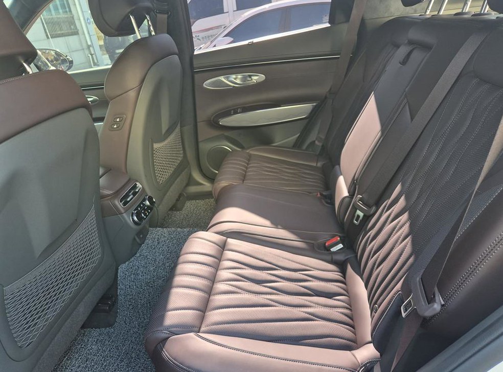 제네시스 GV70 2.5T 가솔린 AWD 사진 14