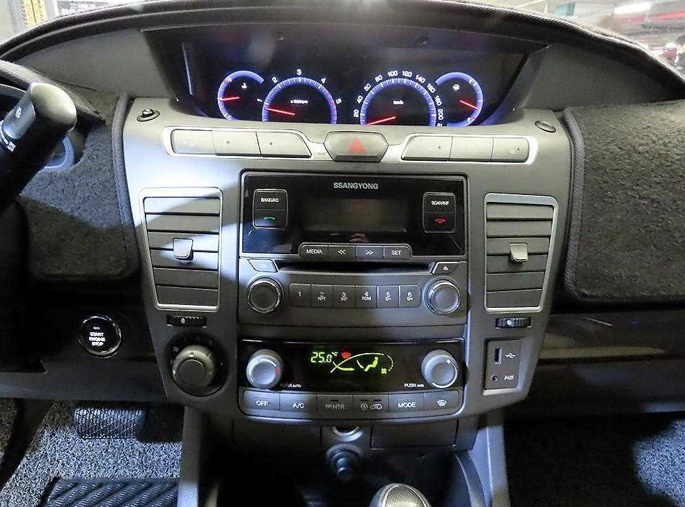 KG모빌리티(쌍용)  코란도 4WD GT 사진 11