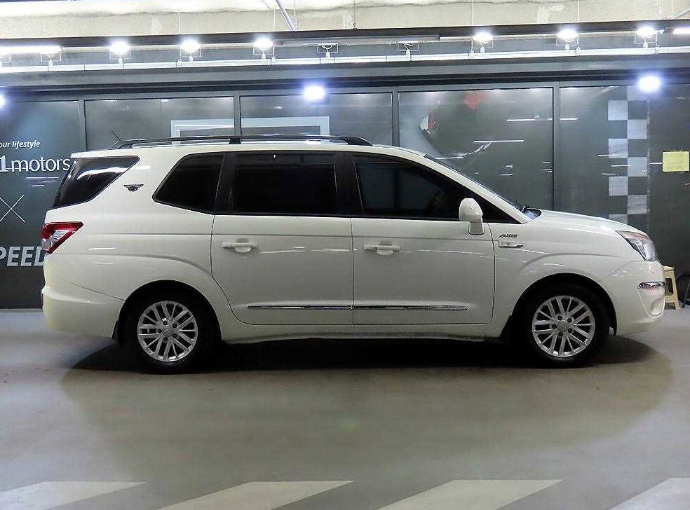 KG모빌리티(쌍용)  코란도 4WD GT 사진 3