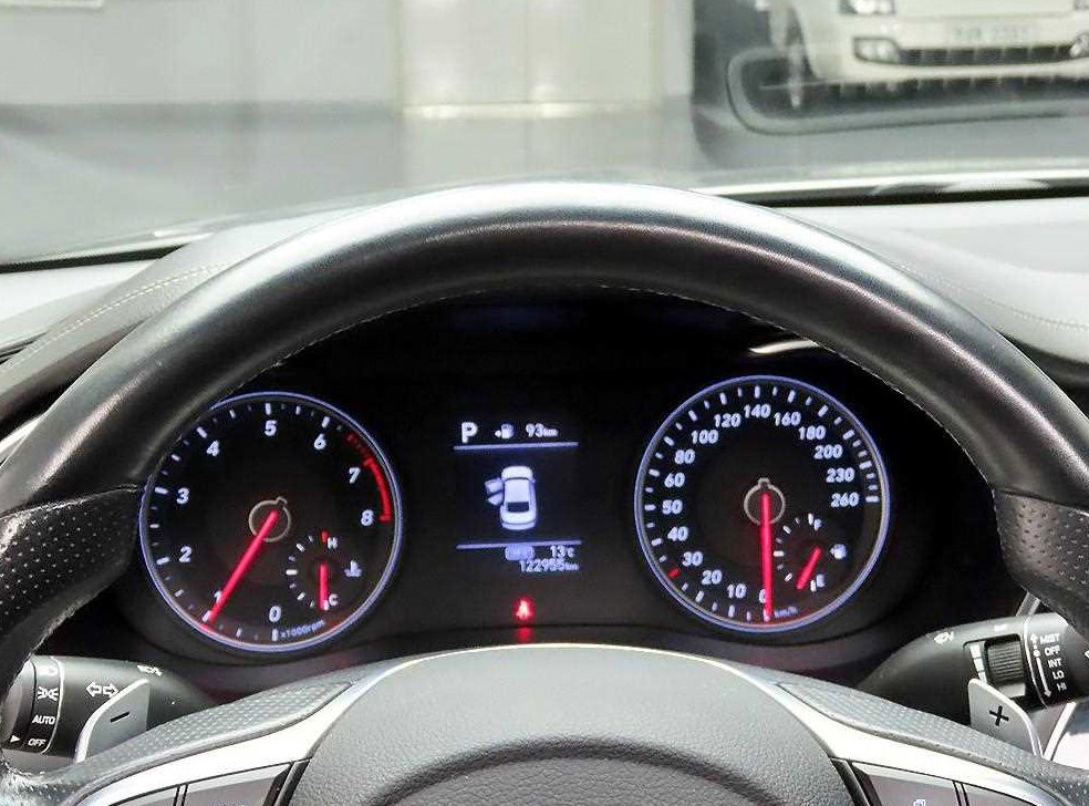 제네시스 G70 2.0T 사진 6