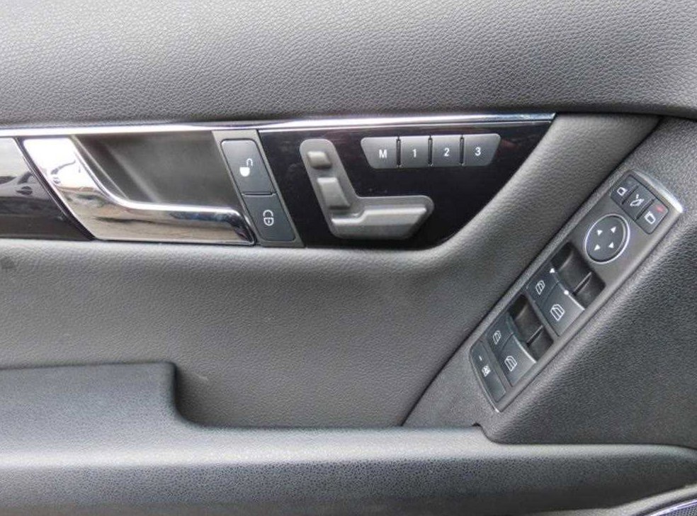 벤츠 C 클래스 C200 CGI 사진 12