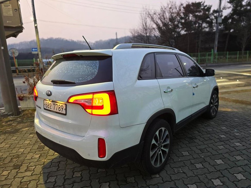 기아 쏘렌토 2WD 2.0 TLX 사진 3
