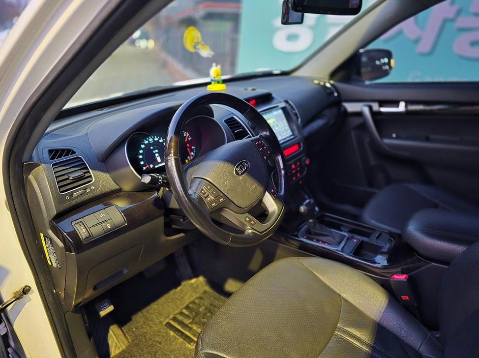 기아 쏘렌토 2WD 2.0 TLX 사진 8
