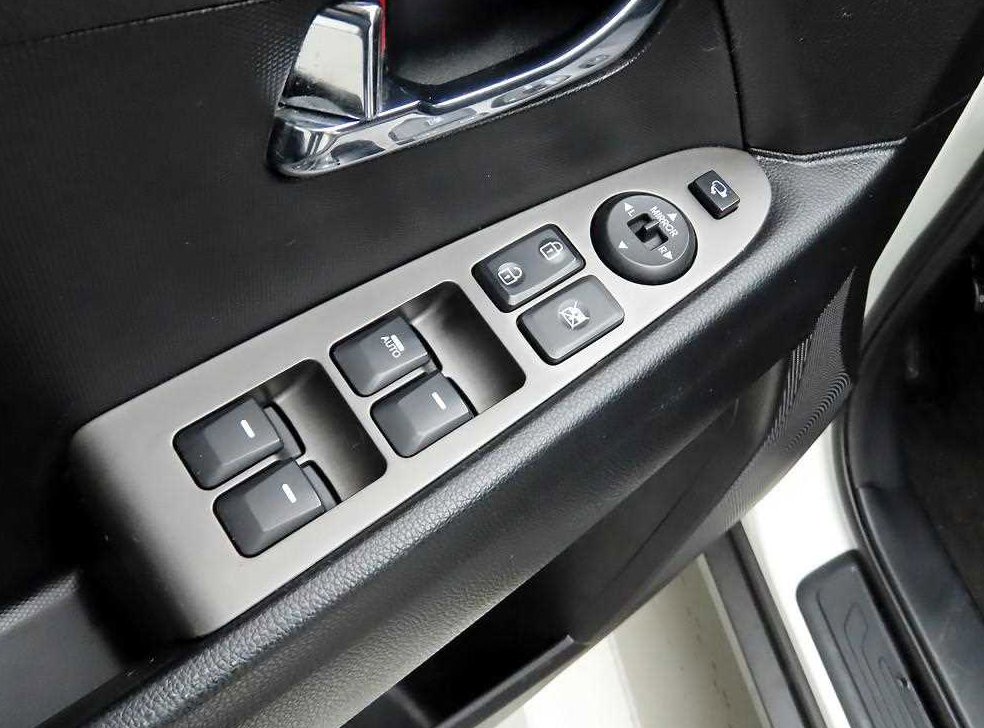 기아 스포티지 디젤 2WD 트렌디 사진 12