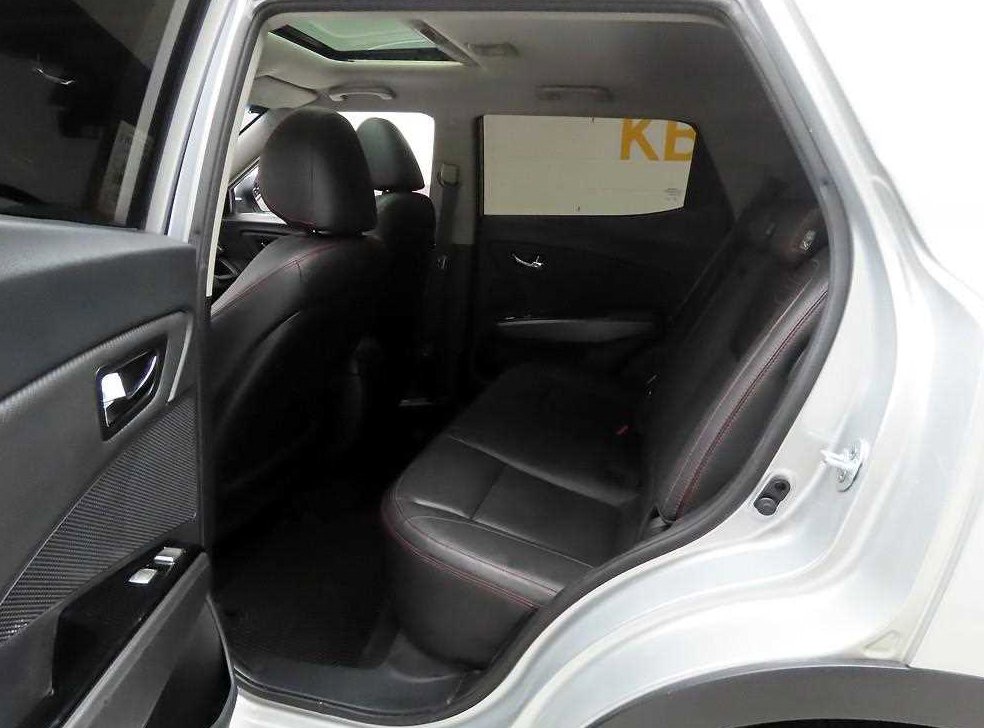 KG모빌리티(쌍용)  티볼리 2WD 가솔린 1.6 RX 사진 13