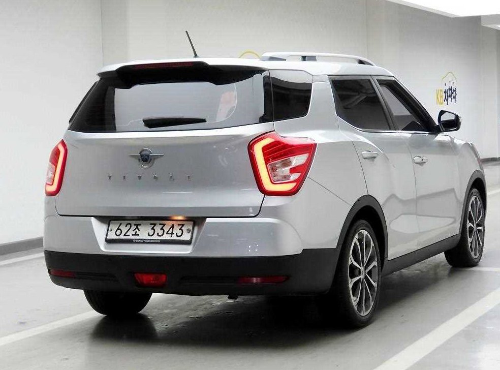KG모빌리티(쌍용)  티볼리 2WD 가솔린 1.6 RX 사진 4