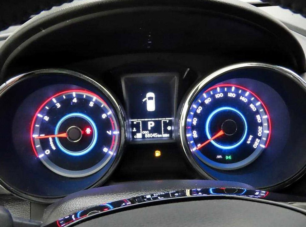 KG모빌리티(쌍용)  티볼리 2WD 가솔린 1.6 RX 사진 6