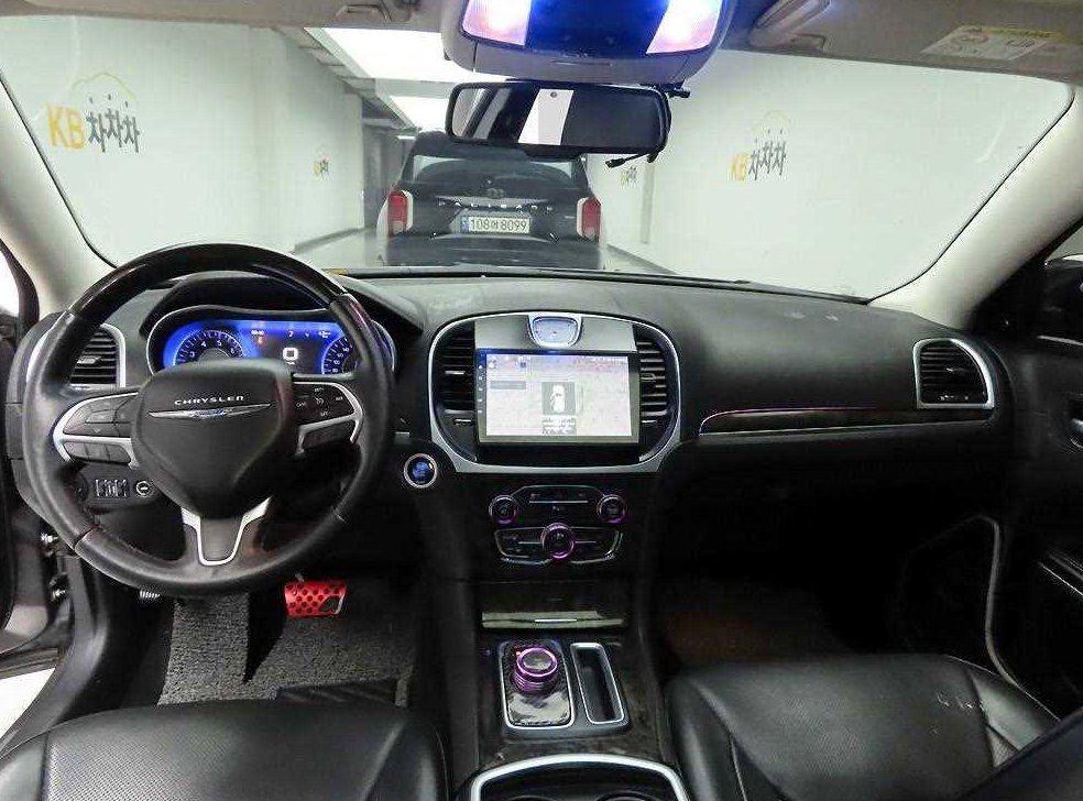 크라이슬러 300C 3.6 사진 6