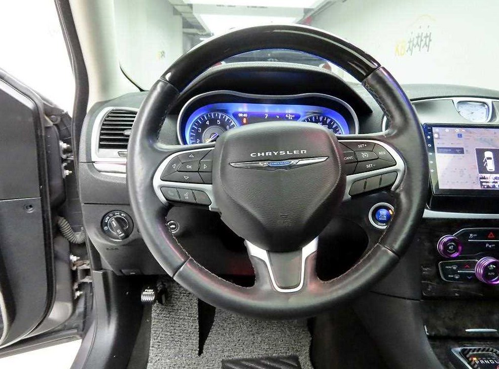 크라이슬러 300C 3.6 사진 7