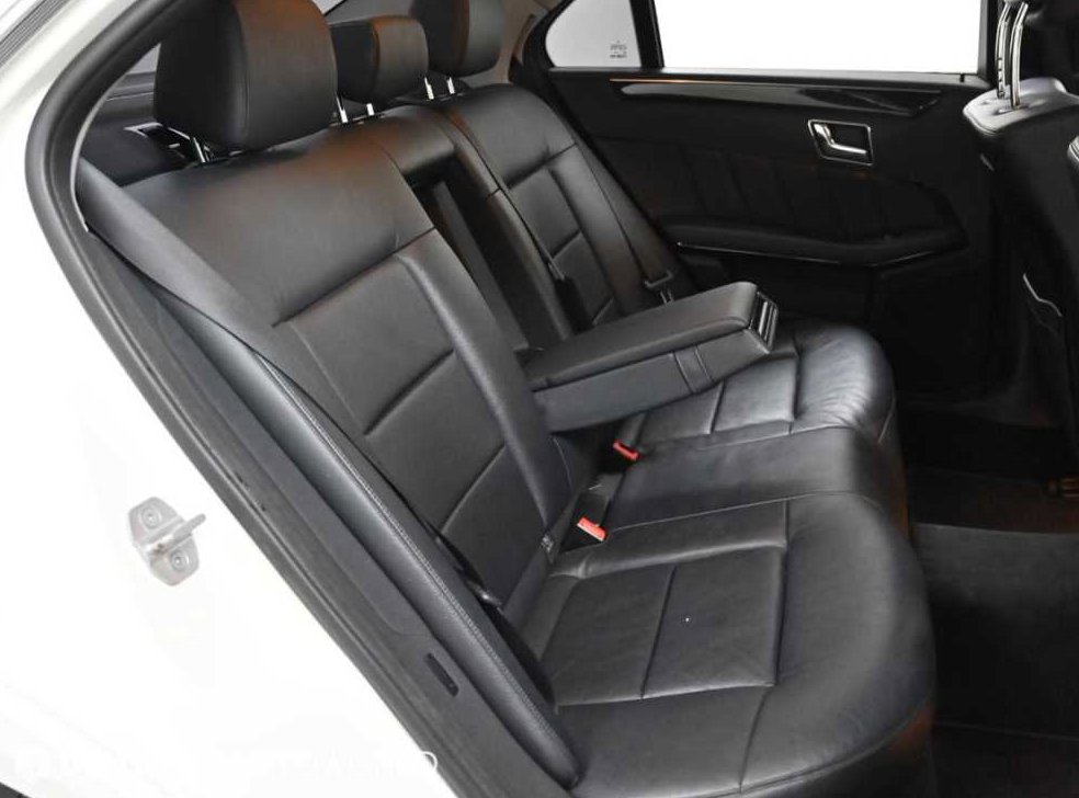 벤츠 E 클래스 E220 CDI 아방가르드 사진 12