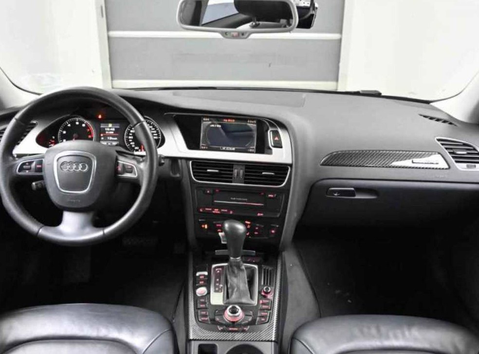아우디 A4 2.0 TFSI 콰트로 사진 7