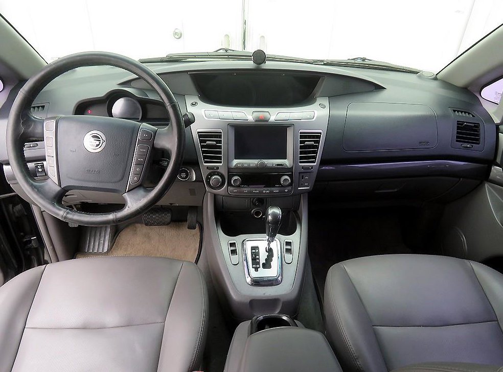 KG모빌리티(쌍용)  코란도 4WD GT 사진 8