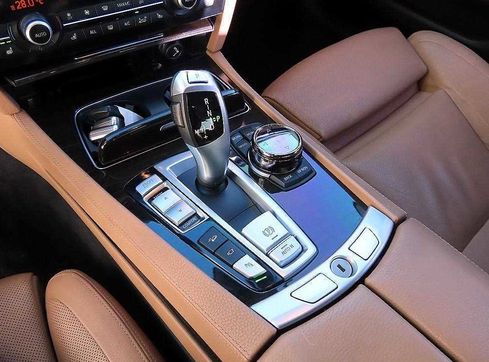 BMW 7시리즈 740 사진 11