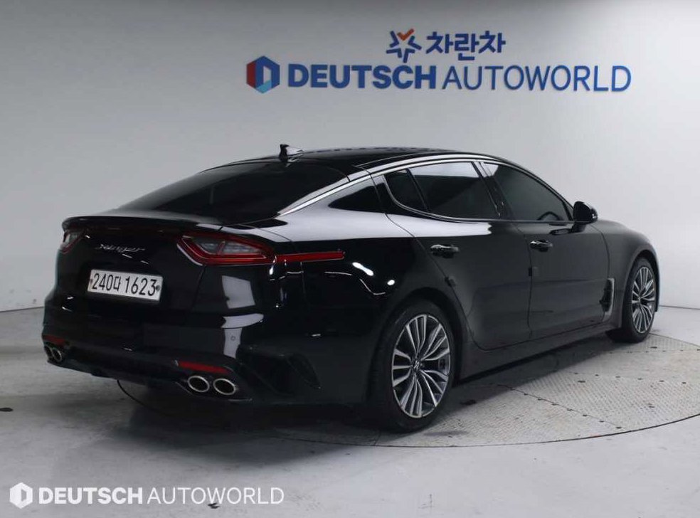 기아 스팅어 가솔린 2.0 터보 2WD 사진 2