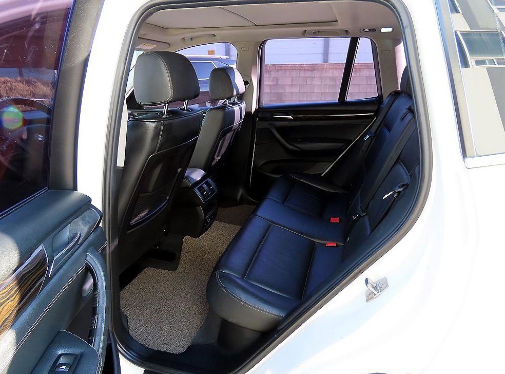 BMW X3 xDrive 20d 하이 사진 6