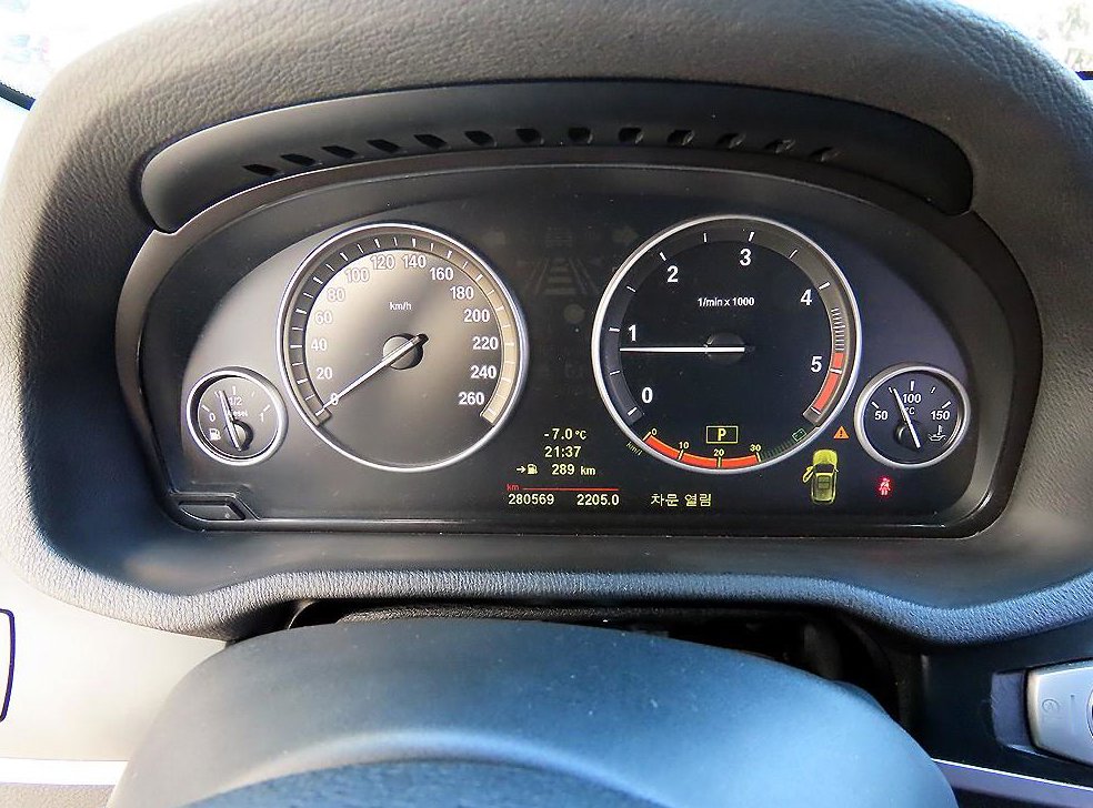 BMW X3 xDrive 20d 하이 사진 9
