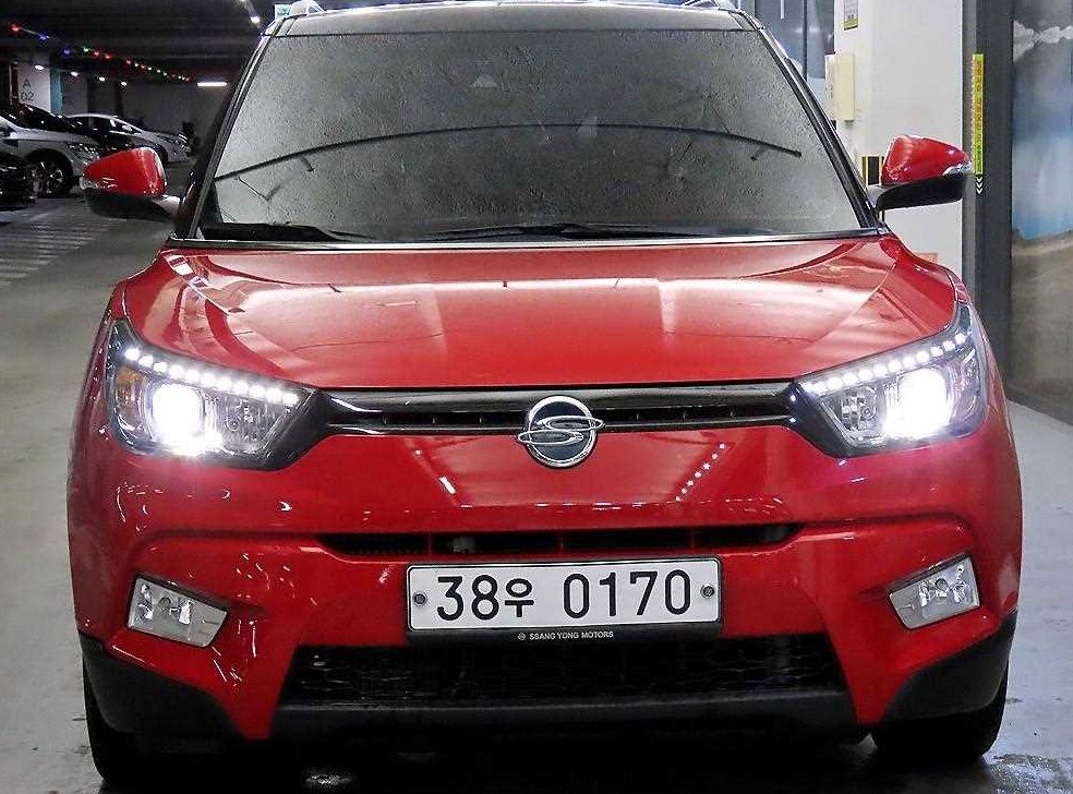 KG모빌리티(쌍용)  티볼리 디젤 4WD 1.6 LX 사진 2