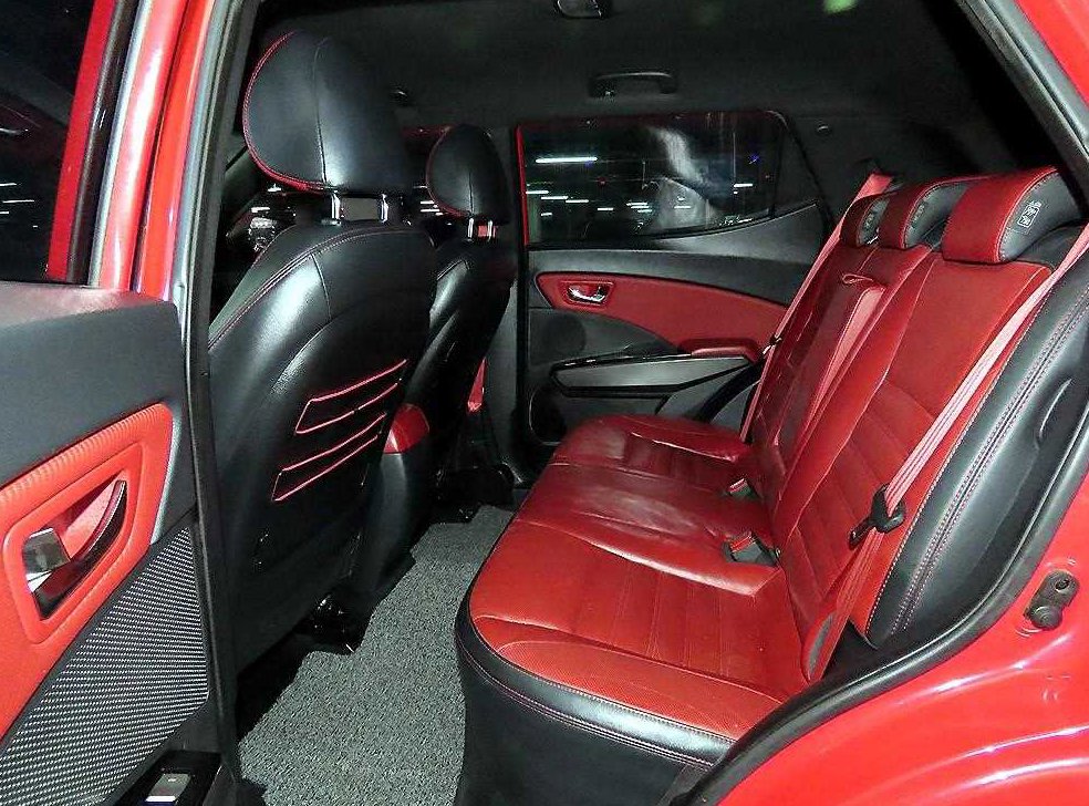 KG모빌리티(쌍용)  티볼리 디젤 4WD 1.6 LX 사진 7