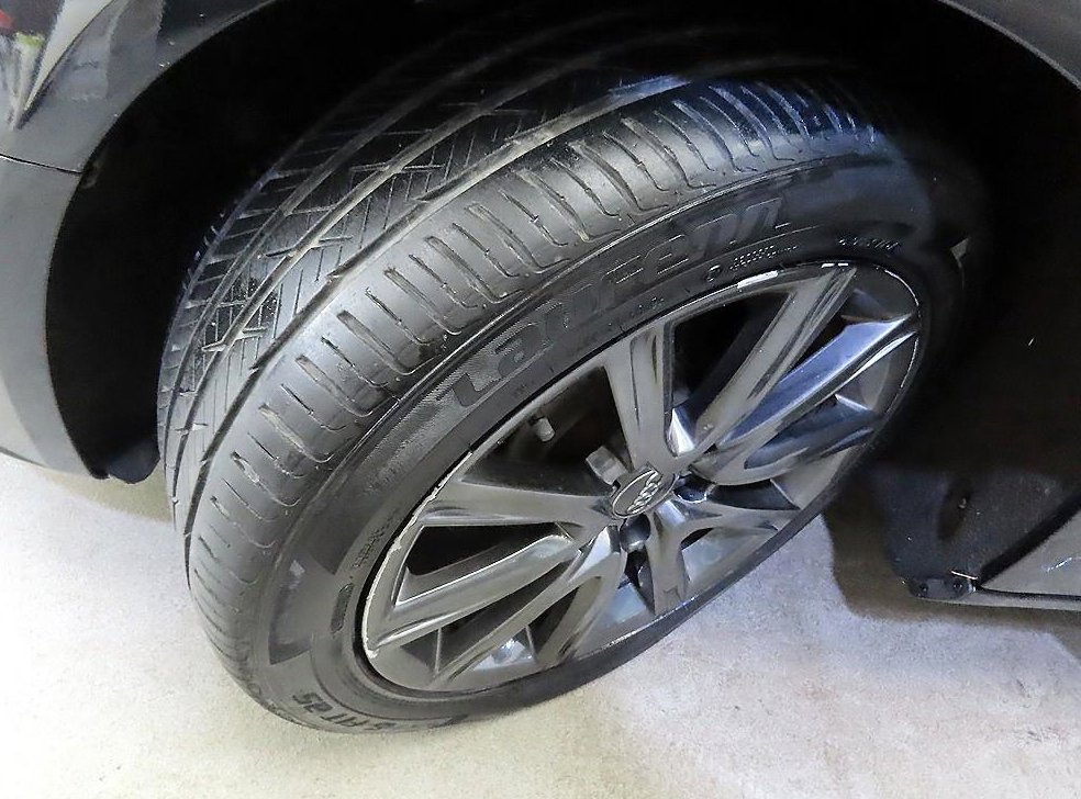 아우디 A4 2.0 TFSI 콰트로 사진 19
