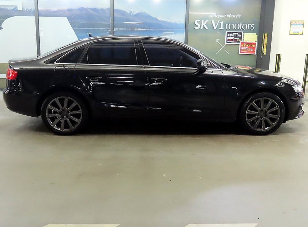 아우디 A4 2.0 TFSI 콰트로 사진 3