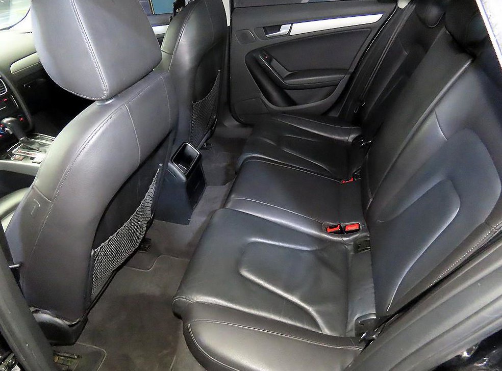 아우디 A4 2.0 TFSI 콰트로 사진 7