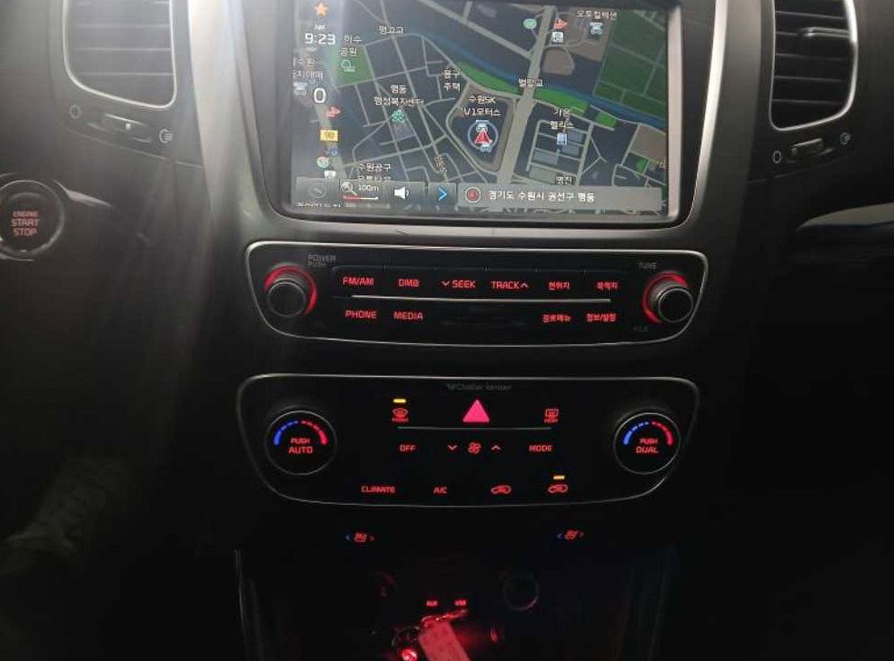 기아 쏘렌토 2WD 2.0 프레스티지 사진 14