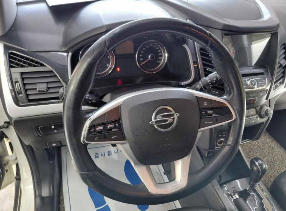 KG모빌리티(쌍용)  코란도 2.2 RX 2WD 사진 15